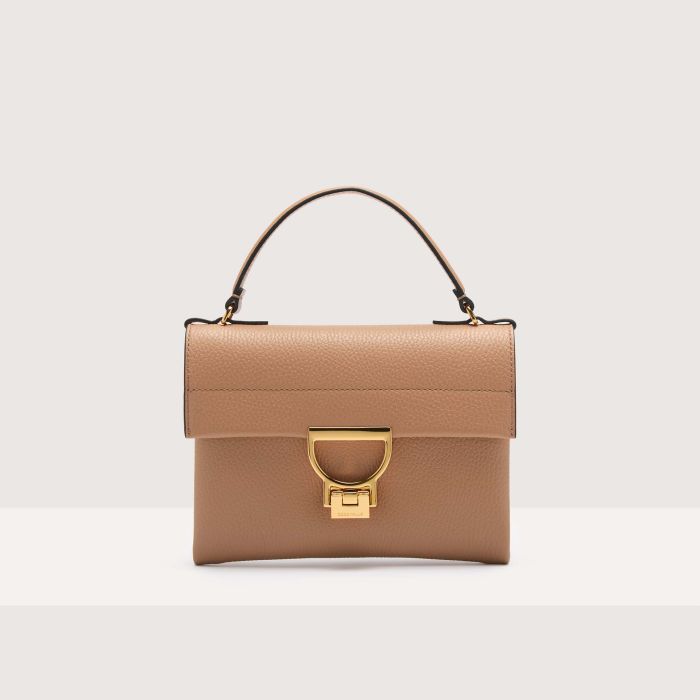 

Мини-сумка Coccinelle Arlettis Mini, цвет Skin