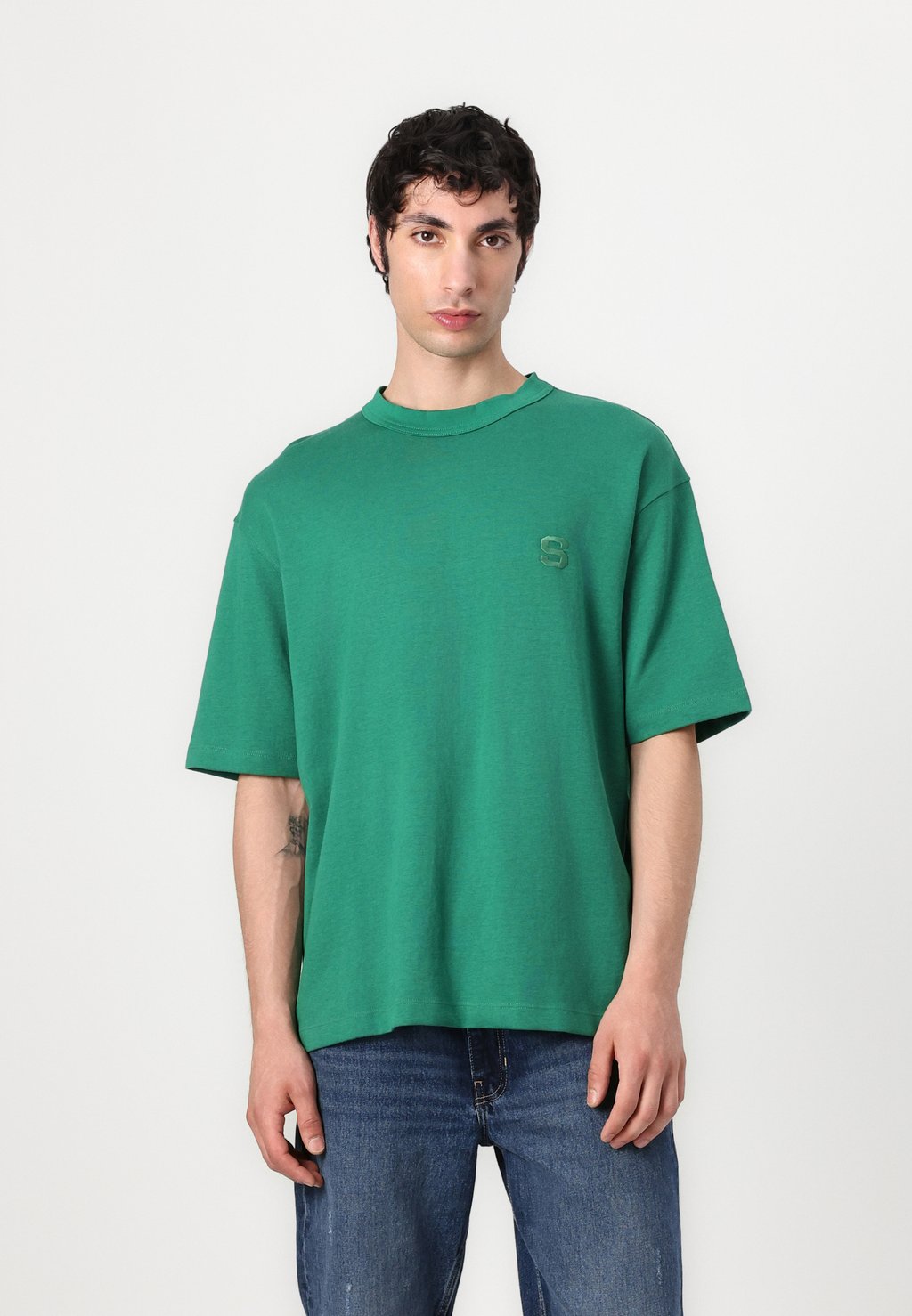 

Базовая футболка SLHRELAXCHESTER SS BINDING O NECK Selected Homme, зеленый