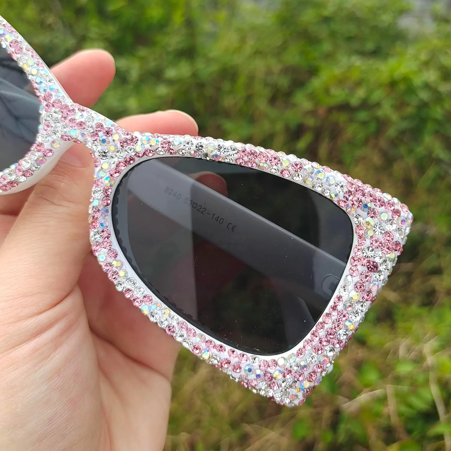 

Willochra 2023 Модные солнцезащитные очки с бриллиантами и бабочками для женщин, большие солнцезащитные очки с блестками и стразами, 3pcs-brwon&white& White Pink