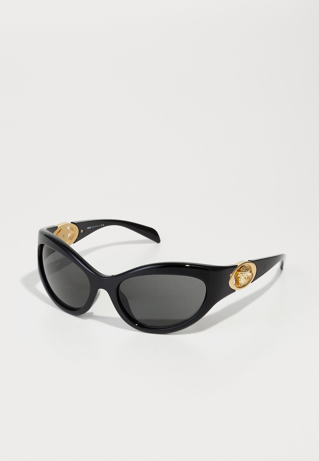 

Солнцезащитные очки Versace, черный
