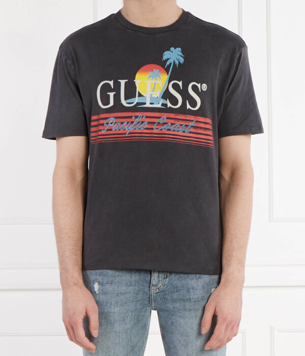 

Футболки Classic fit Guess Jeans, черный