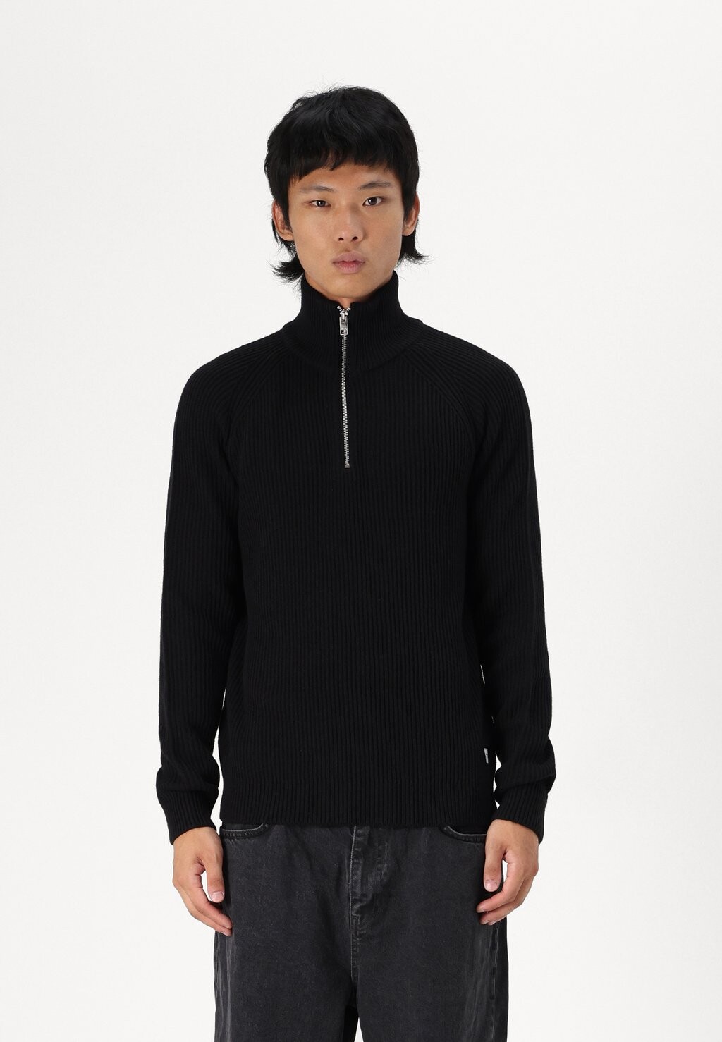 

Джемпер JJPANNEL HALF ZIP Jack & Jones, черный