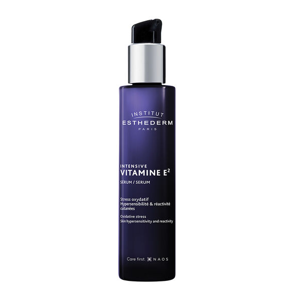 

Успокаивающая сыворотка для лица, 30 мл Institut Esthederm Intensive vitamin c