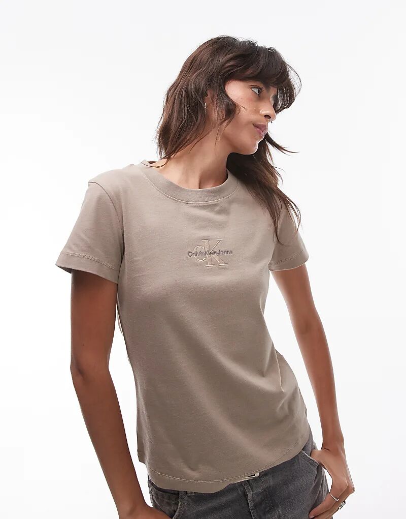 

Футболка monologo slim в серо-коричневом цвете Calvin Klein Jeans