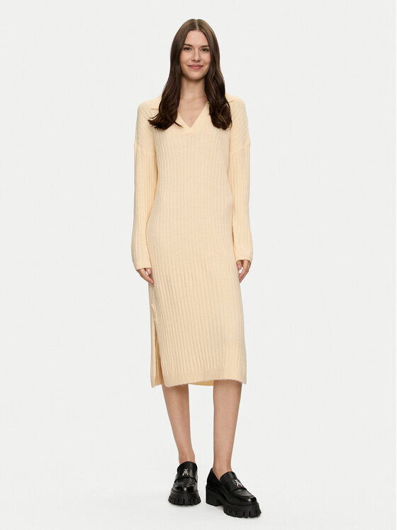

Экрю трикотажное платье oversize Brave Soul, бежевый