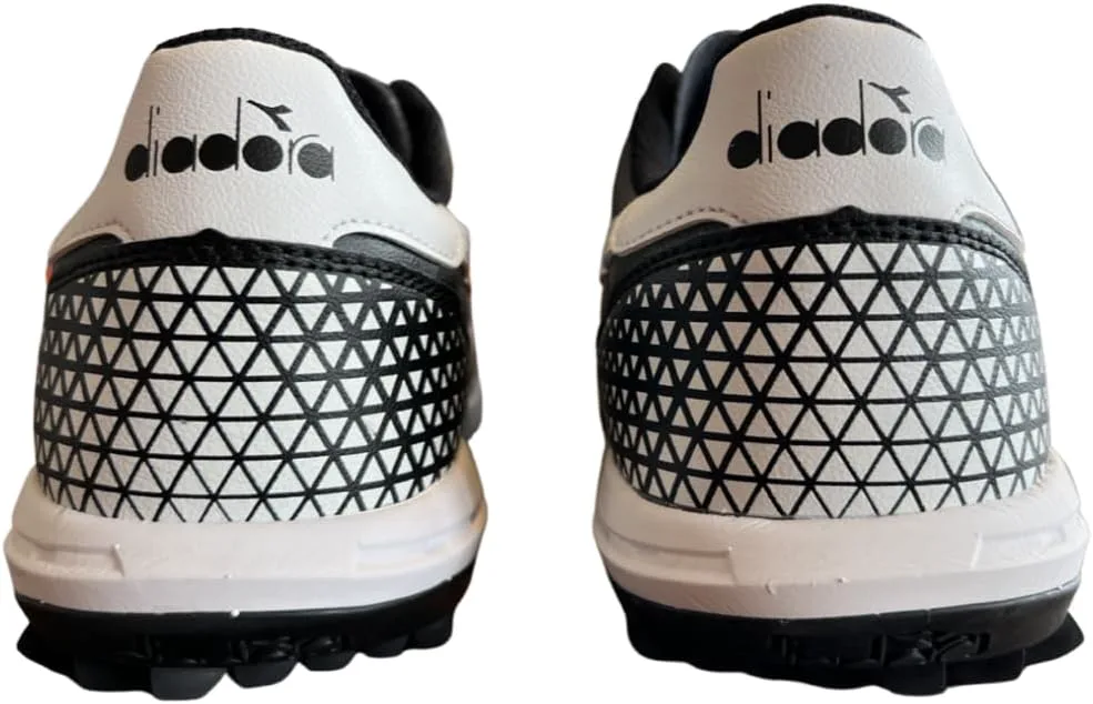 Футбольные бутсы Diadora Calcetto LT для игры на искусственном газоне - натуральная кожа, улучшенная амортизация, резина с повышенной износостойкостью, искусственный газон, оптимальное сцепление и стабильность, черно-белый — фото 4