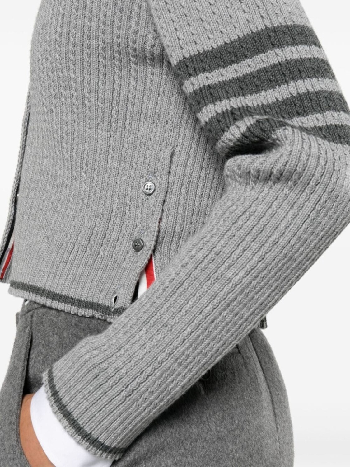 

Thom Browne укороченный кардиган фактурной вязки, серый