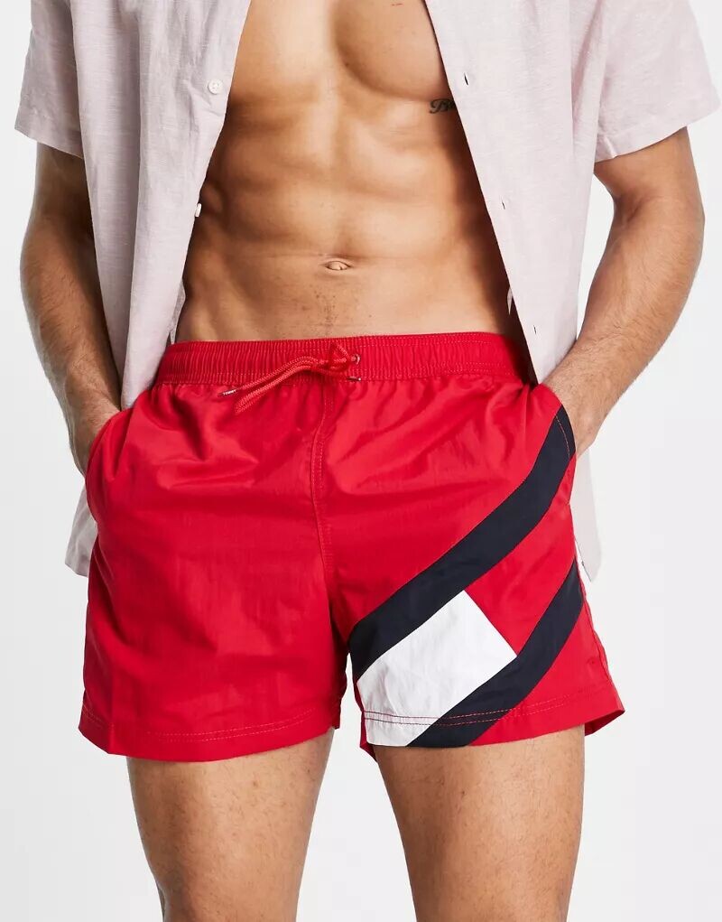 

Красные шорты для плавания с логотипом Tommy Hilfiger