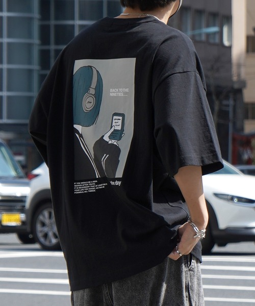 

Футболка оверсайз с коротким рукавом, принт на спине, вышивка ILL'S, черный