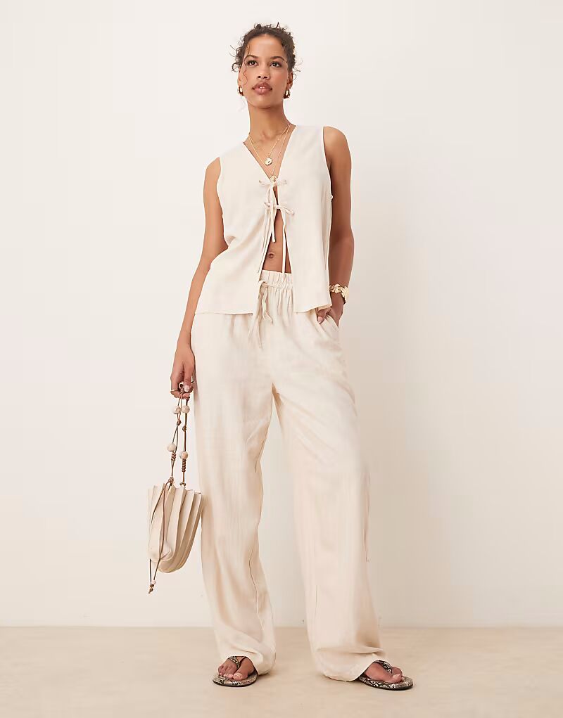 

Зауженные брюки ASOS DESIGN с застежкой-молнией и льняной отделкой в ​​каменном цвете