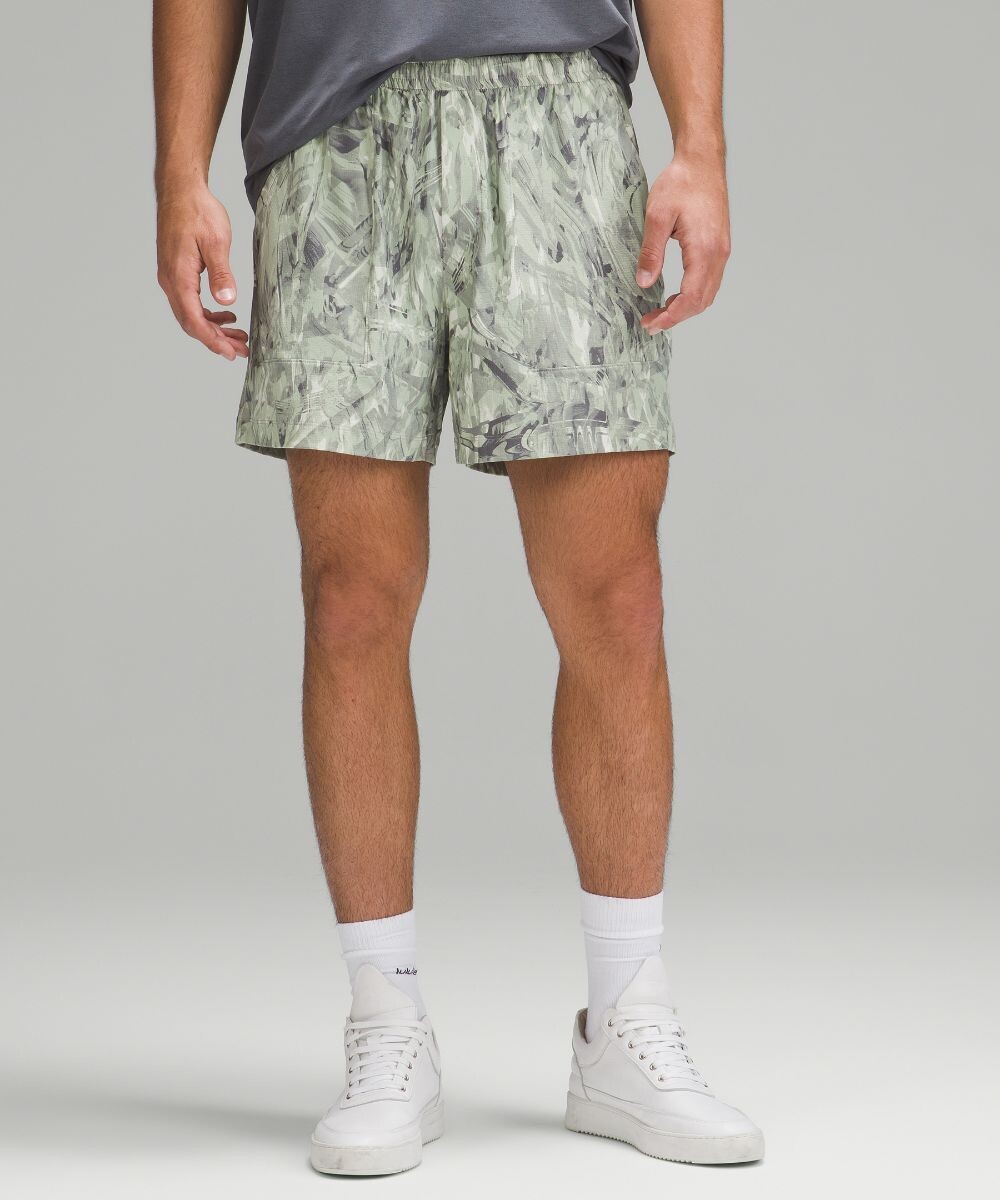 

Шорты Lululemon