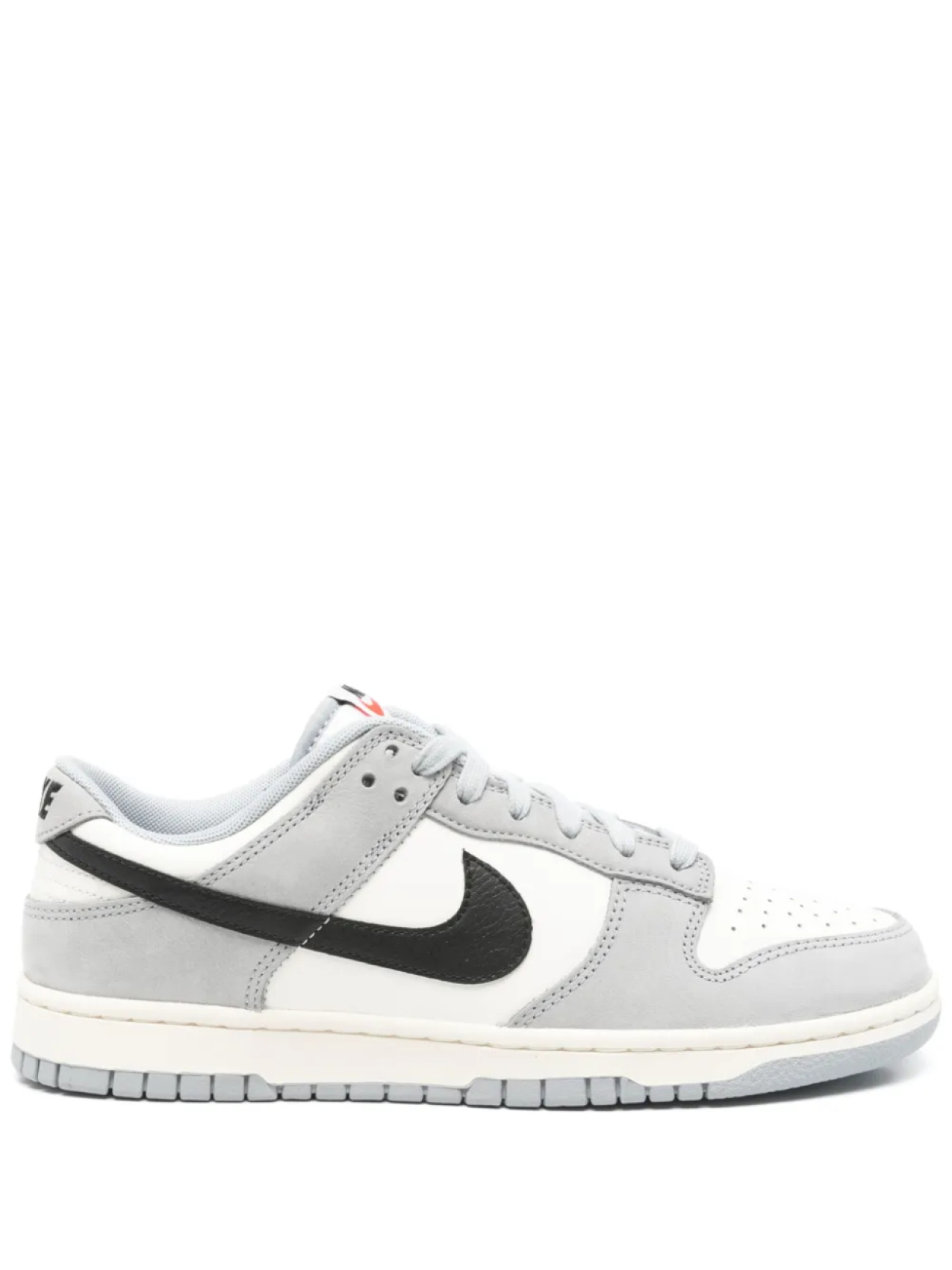 

Кроссовки Dunk Low Nike, белый