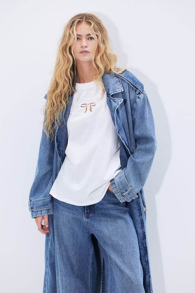 

Футболка оверсайз с принтом H&M, бежевый