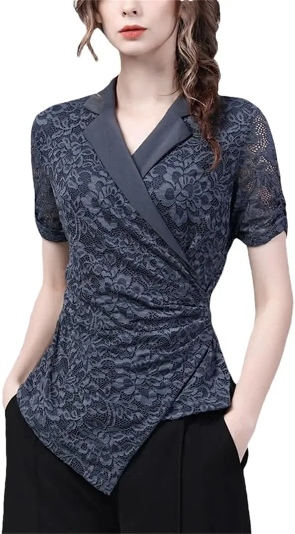 

Винтажная цветочная блузка с V-образным вырезом и кружевом