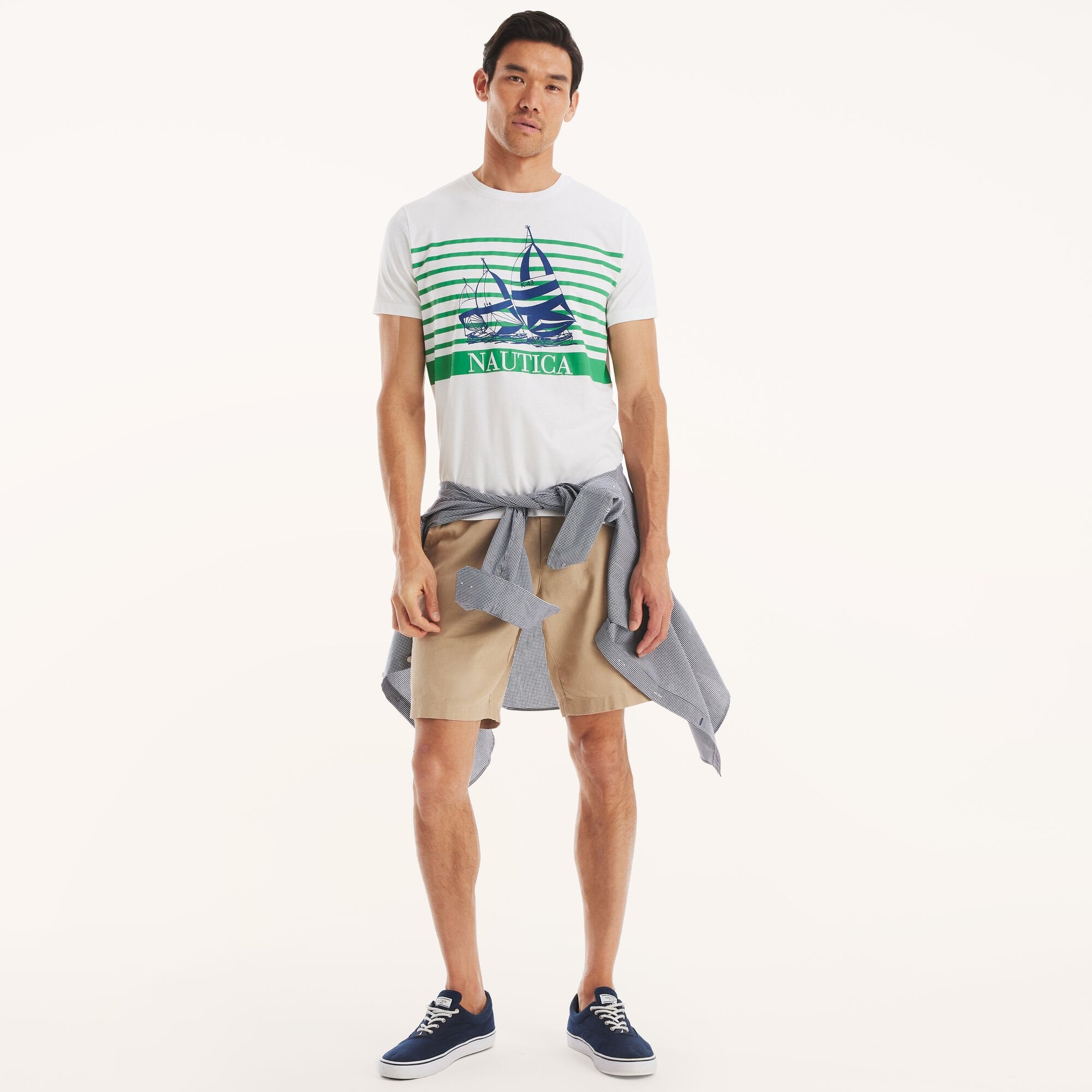 

Футболка мужская в полоску с изображением парусника Nautica, цвет bright white