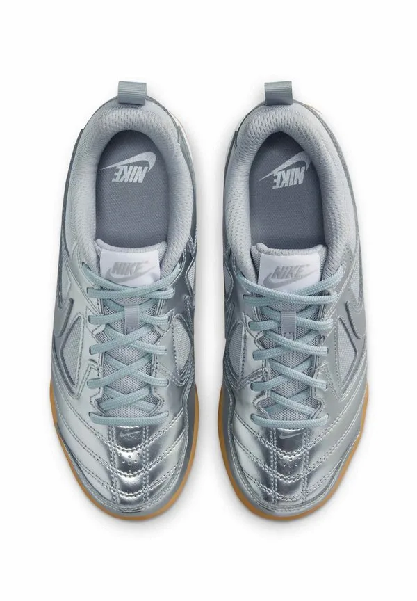 Тренеры гато Nike Sportswear, Mtlc Silver/Mtlc Silver/White Gum Lt Brown — фото 3