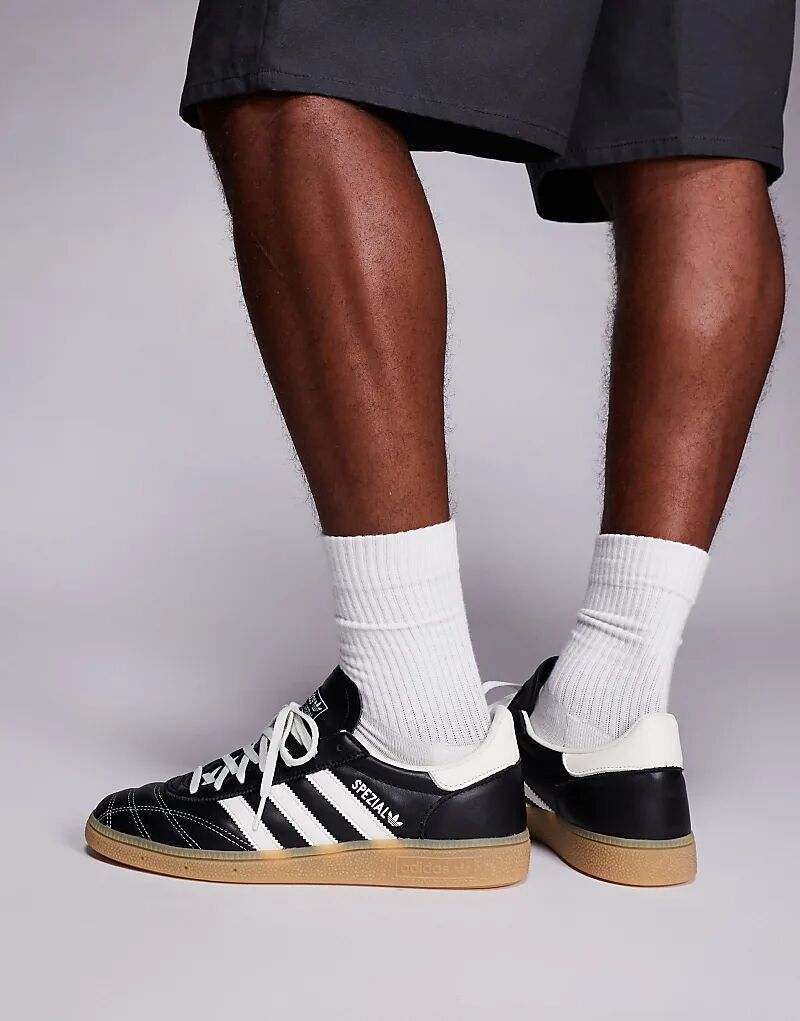 Кроссовки adidas Originals Handball Spezial с черно-белой строчкой и резиновой подошвой — фото 4