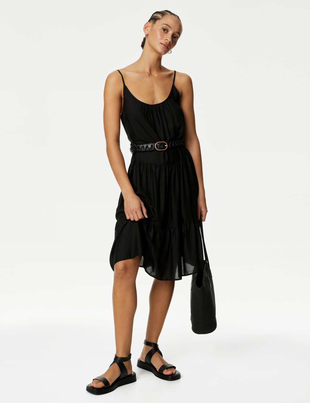 

Мини-ярусное пляжное платье Marks & Spencer, черный