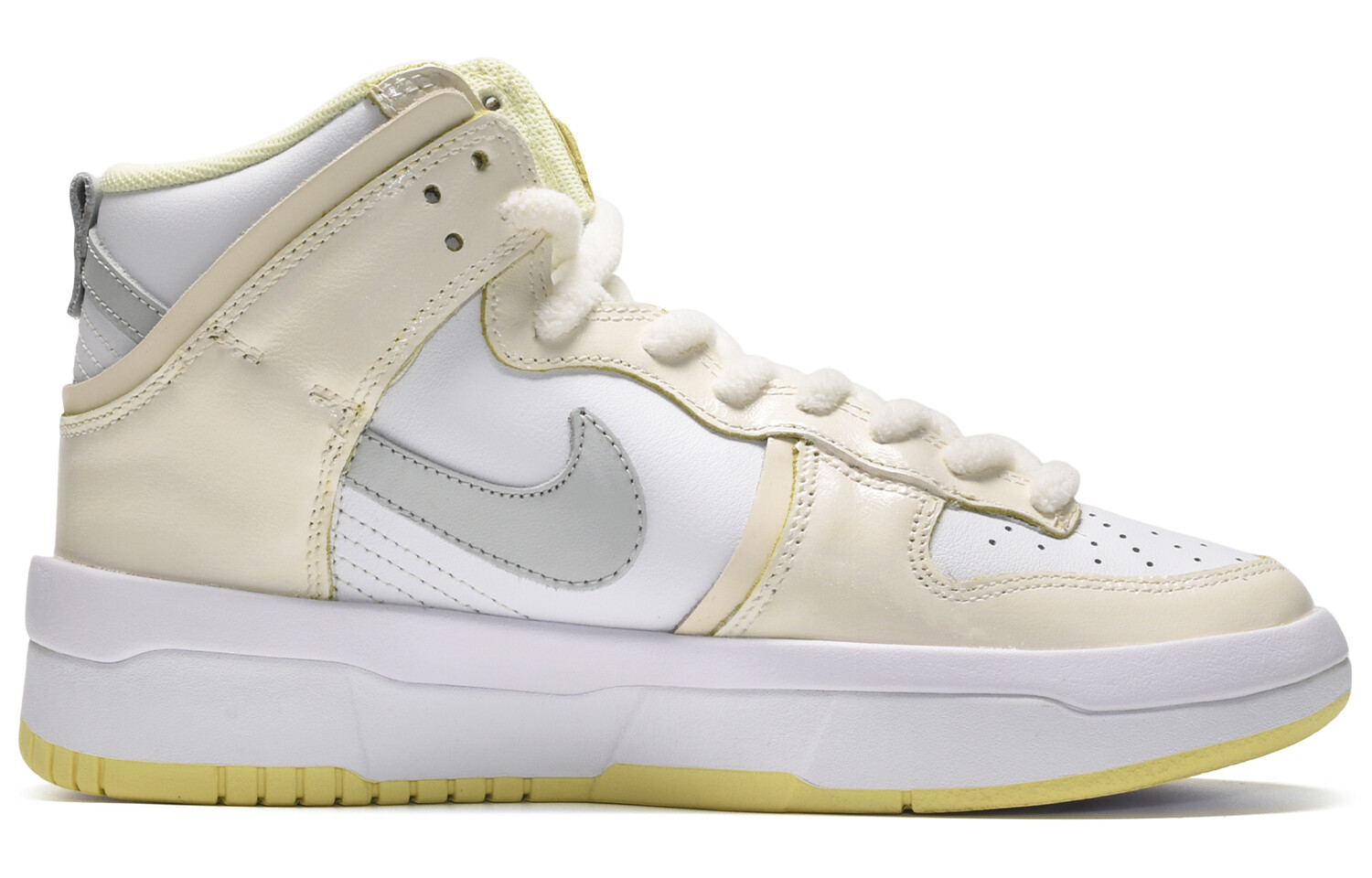 

Женские кроссовки для скейтбординга Nike Dunk