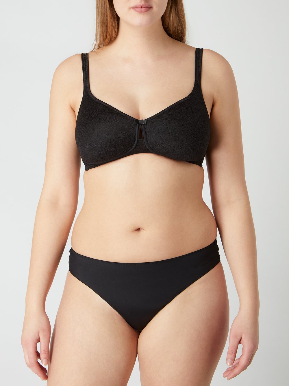 

Бюстгальтер из мягкого кружева PLUS SIZE «Salamanca» Blue Label, черный