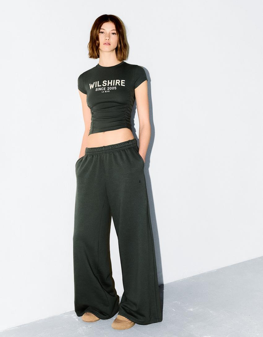 

Очень широкие плюшевые брюки Bershka, хаки
