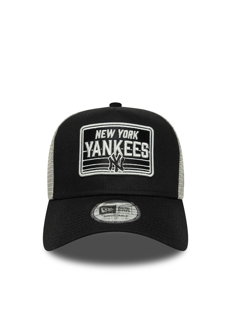 

Бейсболка PATCH TRUCKER UNISEX New Era, черный