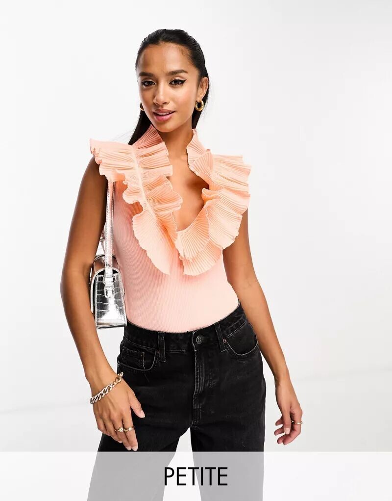 

Персиковый топ с рюшами River Island