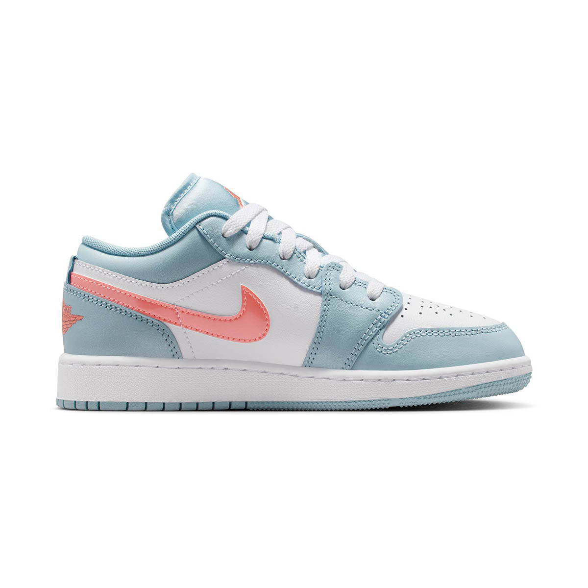 

Кроссовки GRD SCHOOL AIR JORDAN 1 LOW SE_OCEAN BLISS/ATOMIC PINK-WHITE Jordan, розовый