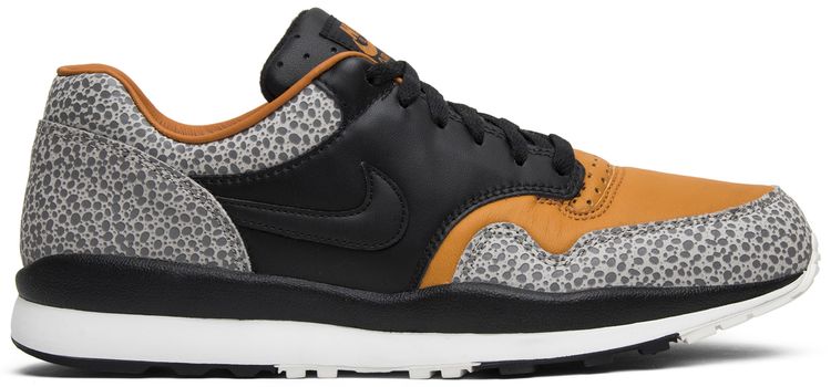 

Кроссовки Nike Air Safari 'OG' 2018, оранжевый