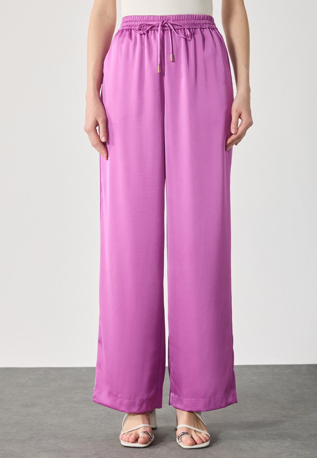 

Брюки Anna Field by Zalando, фиолетовый
