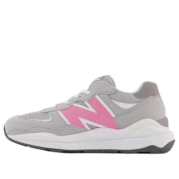 

Кроссовки 57 40 New Balance, серый