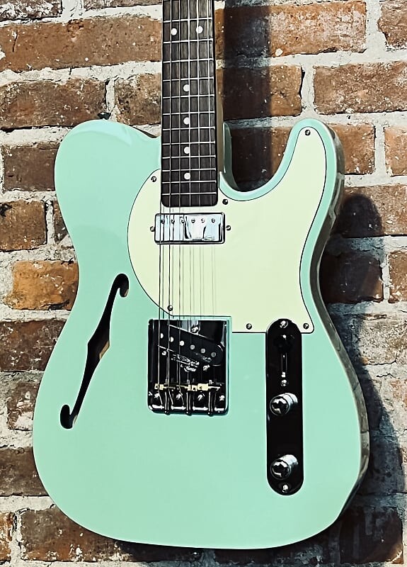 

Электрогитара 2023 Vintage V72 Ventura Green Semi Hollow, Telecaster, Pro Setup It Rocks !