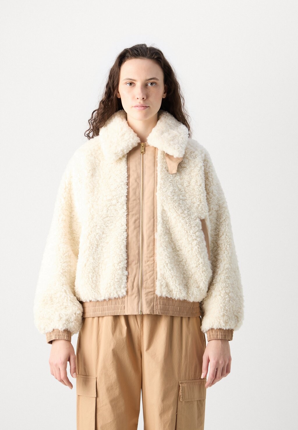 

Куртка-бомбер TEDDY Scotch & Soda, молочный