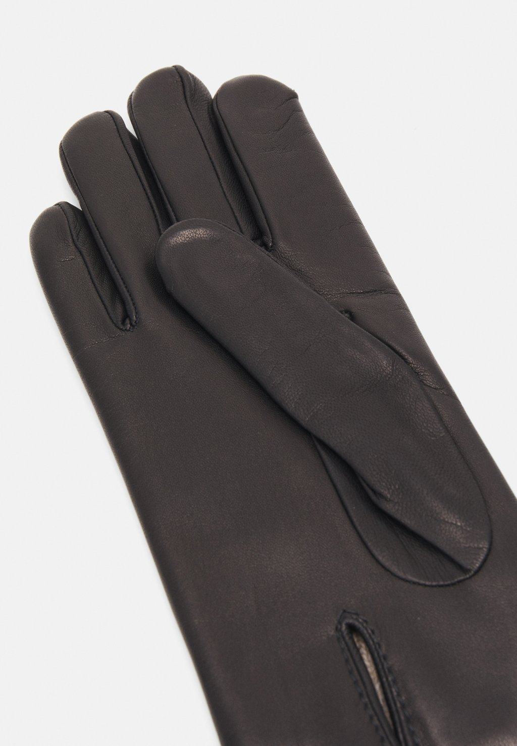 

Перчатки RIVET DETAIL CLASSIC GLOVES STUDIO ID, черный