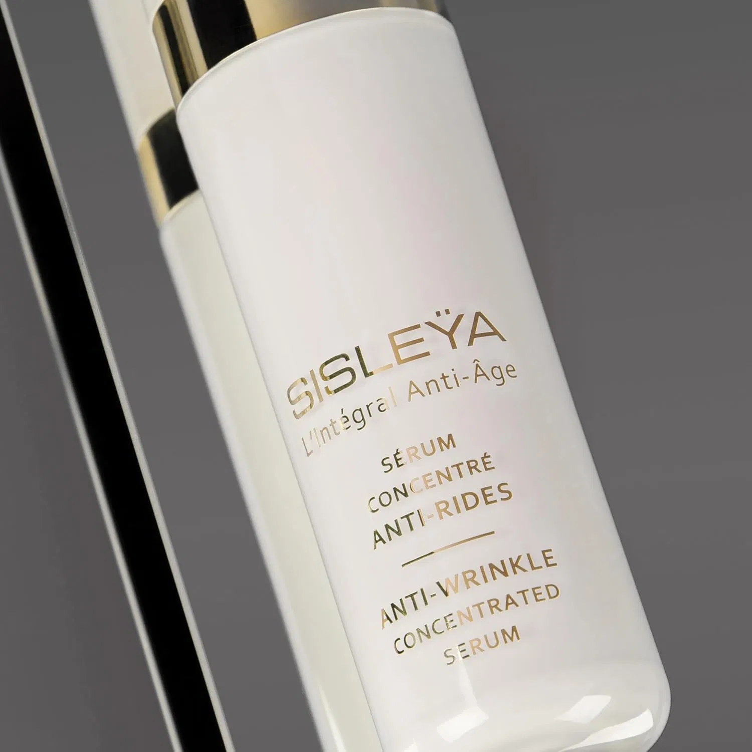 Сыворотка для лица Integral Concentrate Daily Line Serum Sisley 30 мл — фото 3