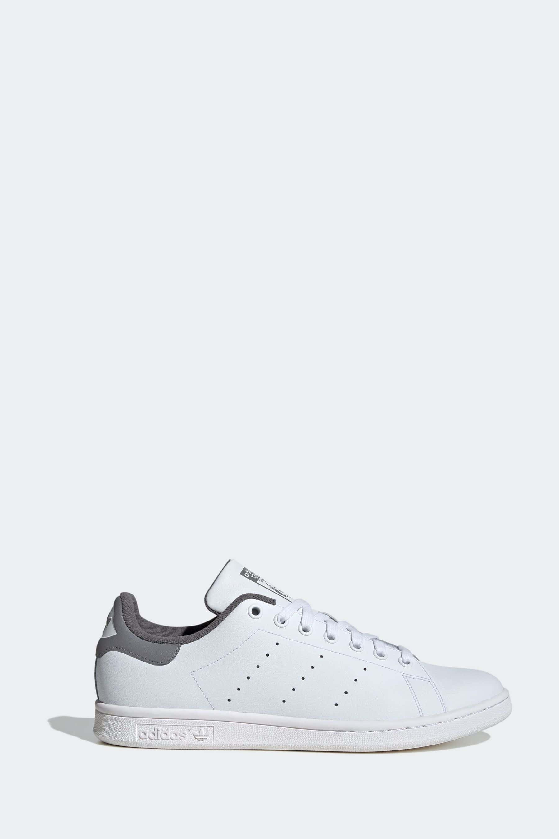 

Белые кроссовки Stan Smith Adidas Originals, белый