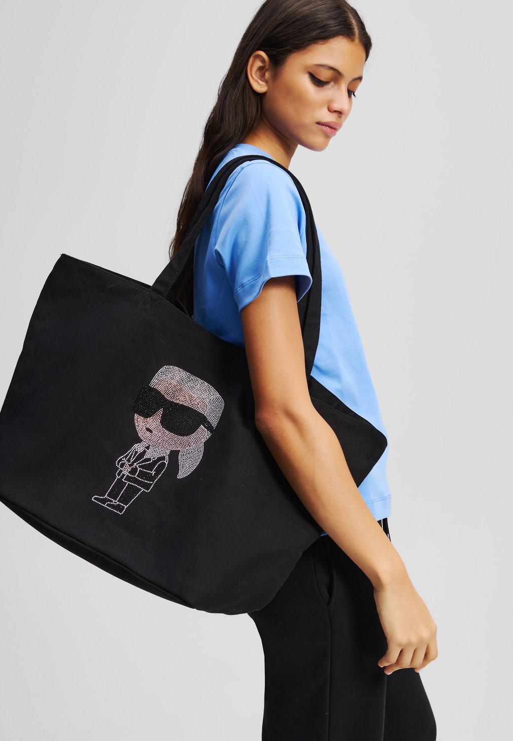 

Сумка-тоут IKON KARL LAGERFELD, черный