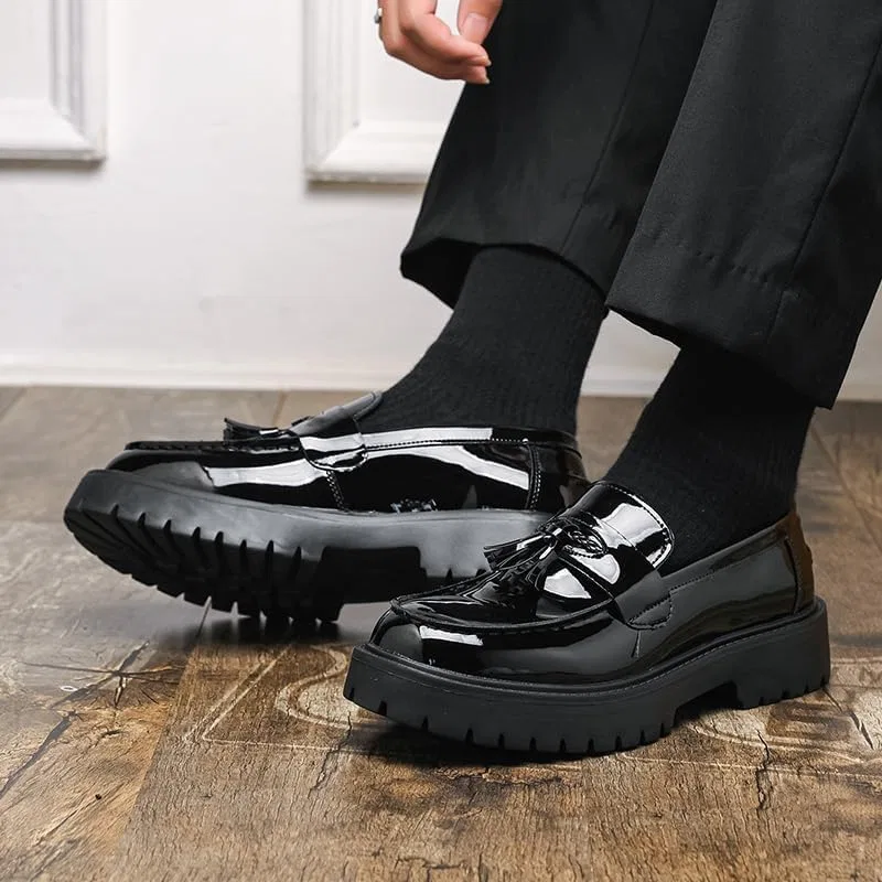 Лоферы кожаные, лакированные, на платформе, повседневные деловые, Men's Patent Leather Tassel Loafers, Black ZCZ — фото 2