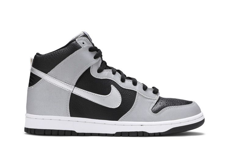 

Кроссовки Nike Dunk High