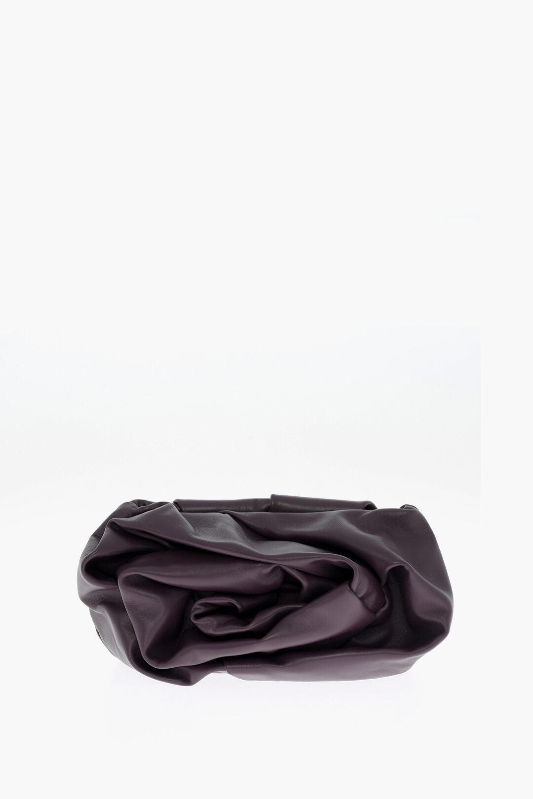 

Клатч Burberry Leather Rose с плиссированной отделкой