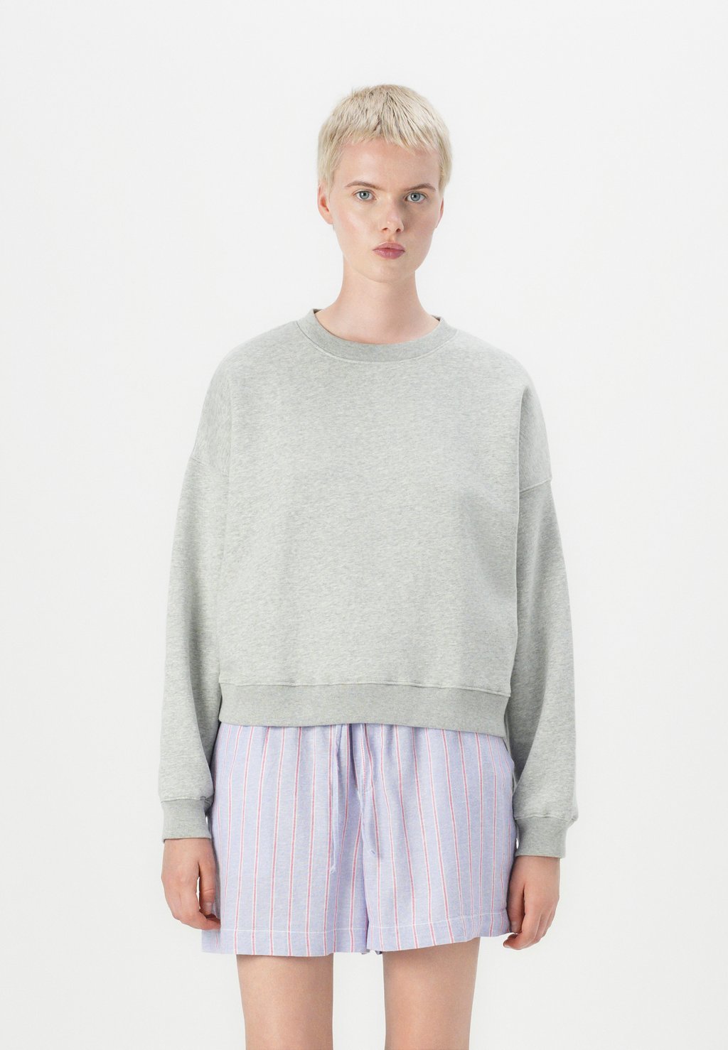 

Толстовка WEDGE SEAMED CREW GAP, серый