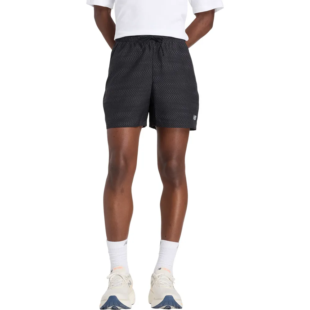 

Шорты New Balance Se 5 ´´, черный