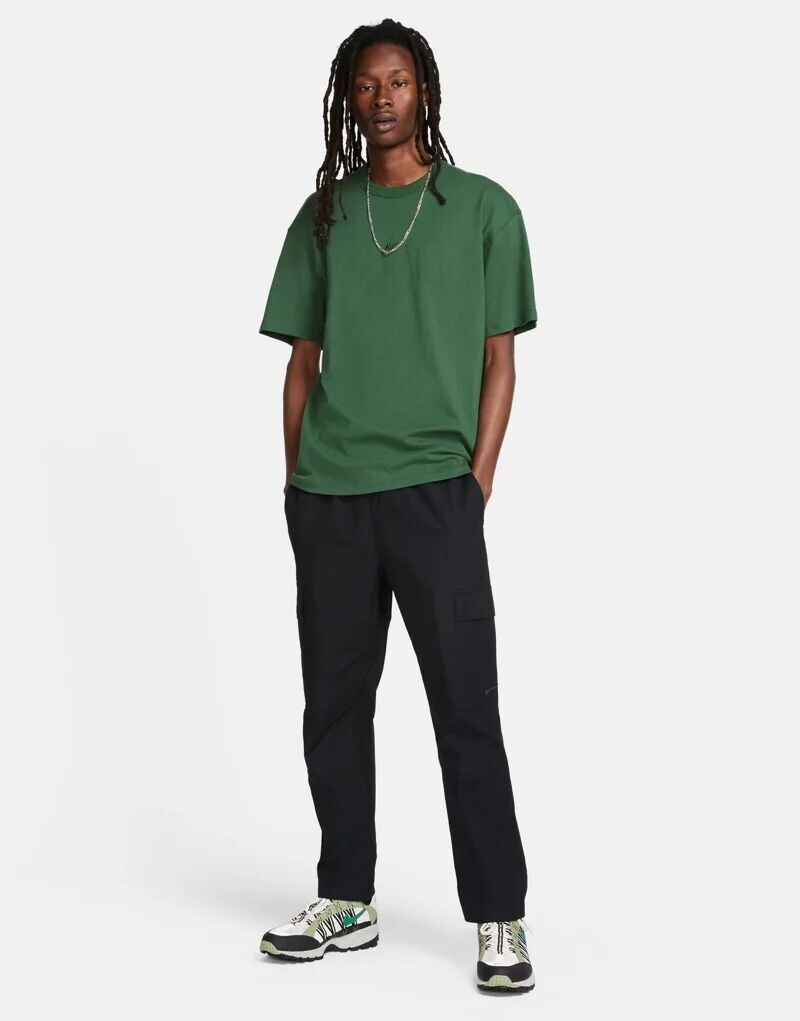 

Черные тканые брюки карго Nike