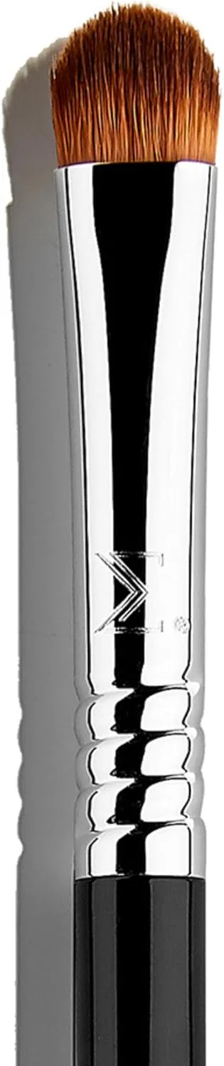Кисть Sigma Beauty E57 Firm Shader, черная — фото 2