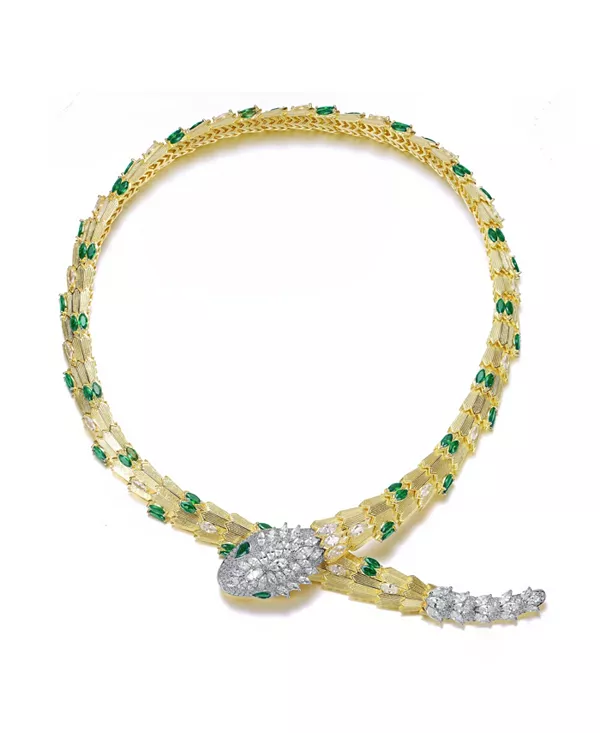 

Ожерелье-Ошейник в виде змеи, покрытое 14-каратным золотом и зелеными кубическими цирконами Rachel Glauber, gold
