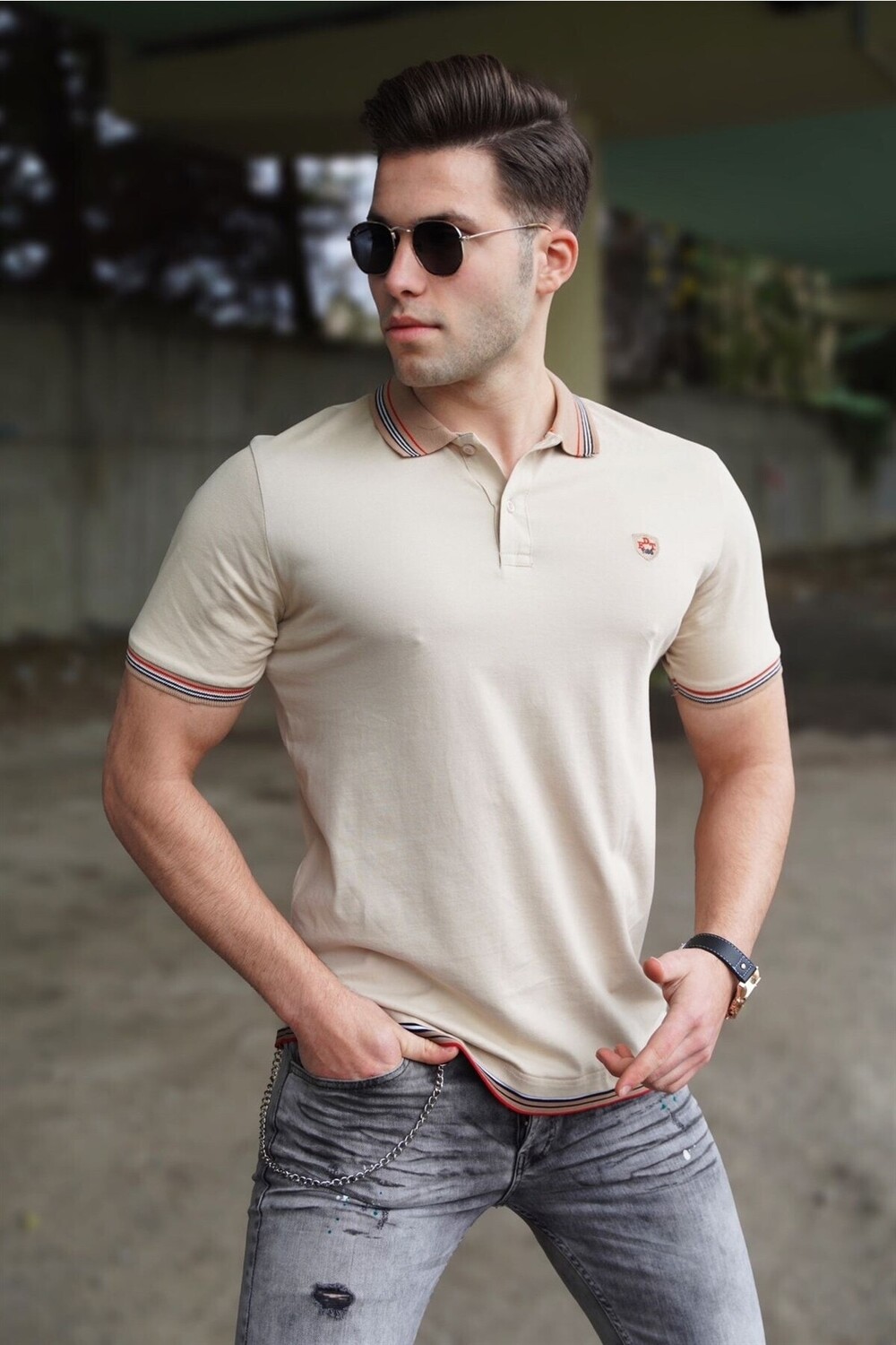 

Футболка Madmext, бежевый