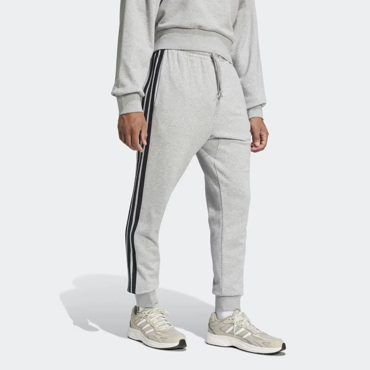 Мужские базовые французские махровые брюки Adidas в 3 полоски, серый — фото 4