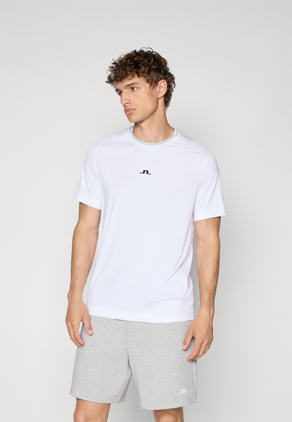 

Спортивная футболка COLTEN TECH J.LINDEBERG Sports, белый