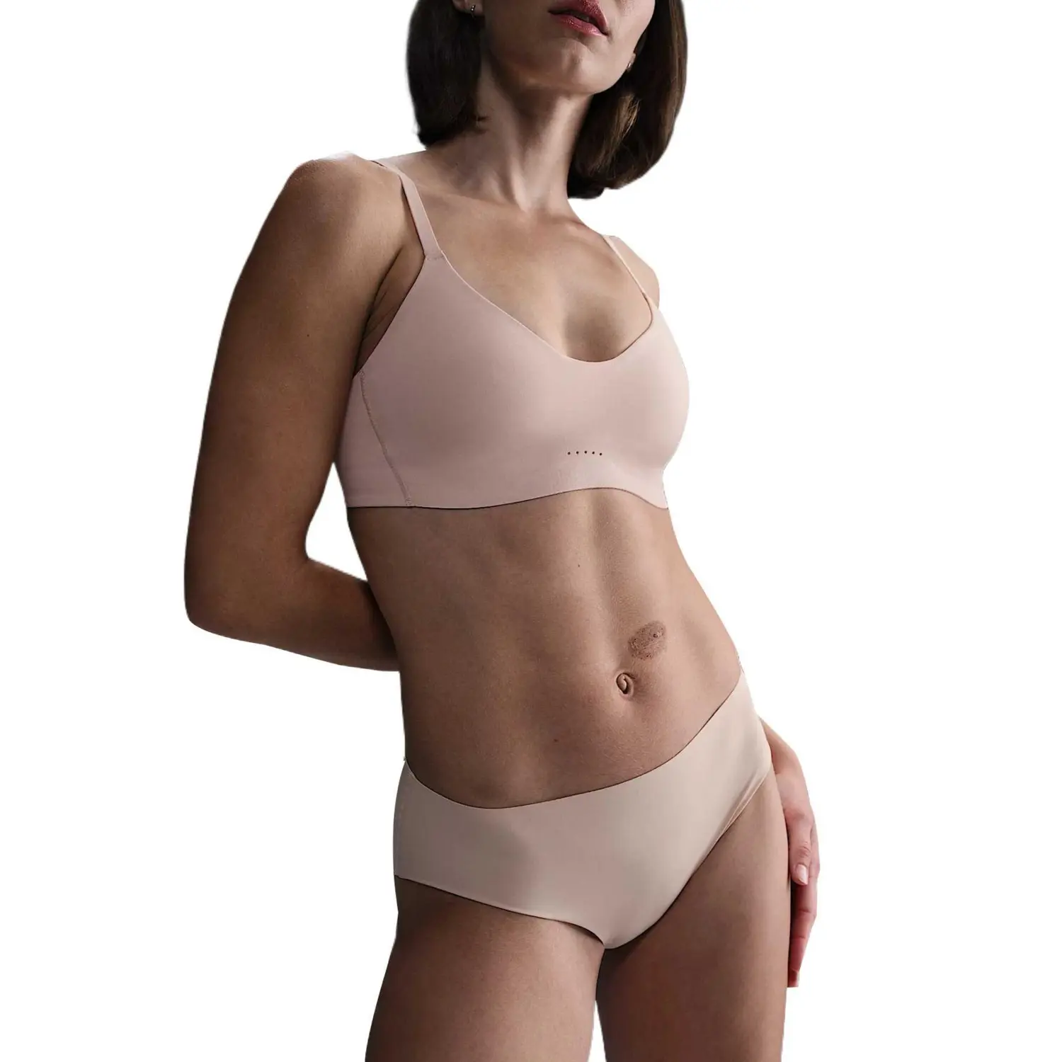 

Nike Женские трусы Dri Fit Leak Protection Period Tea White