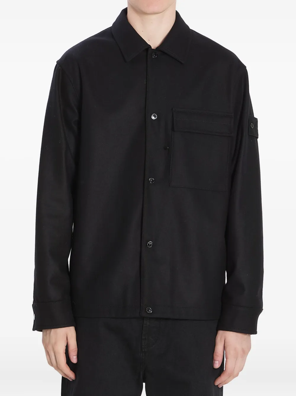 

Рубашка с карманом-клапаном на пуговицах Stone Island, черный